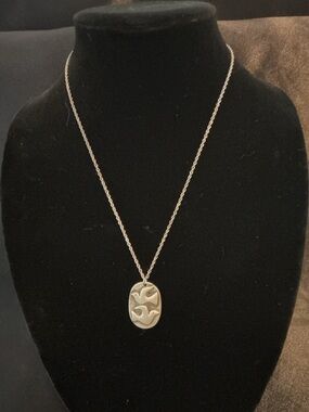 Vintage Pewter Double Dove Necklace 20” Chain